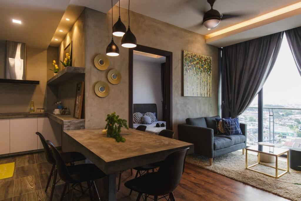 Jazz Suites 1 Vivacity Kuching Eksteriør bilde
