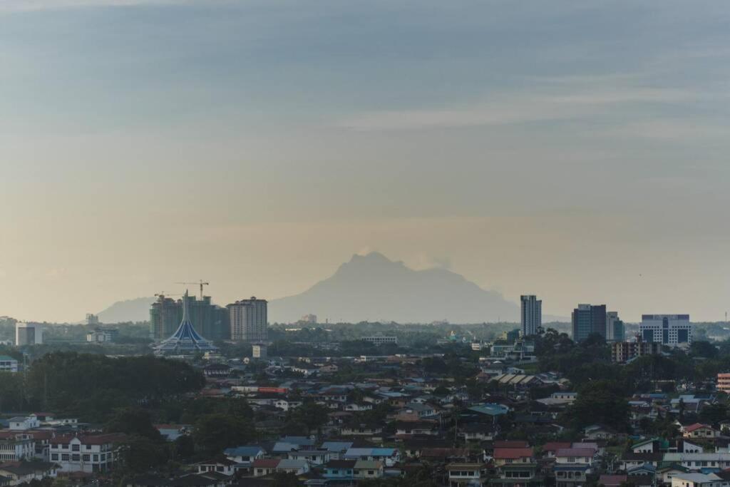 Jazz Suites 1 Vivacity Kuching Eksteriør bilde