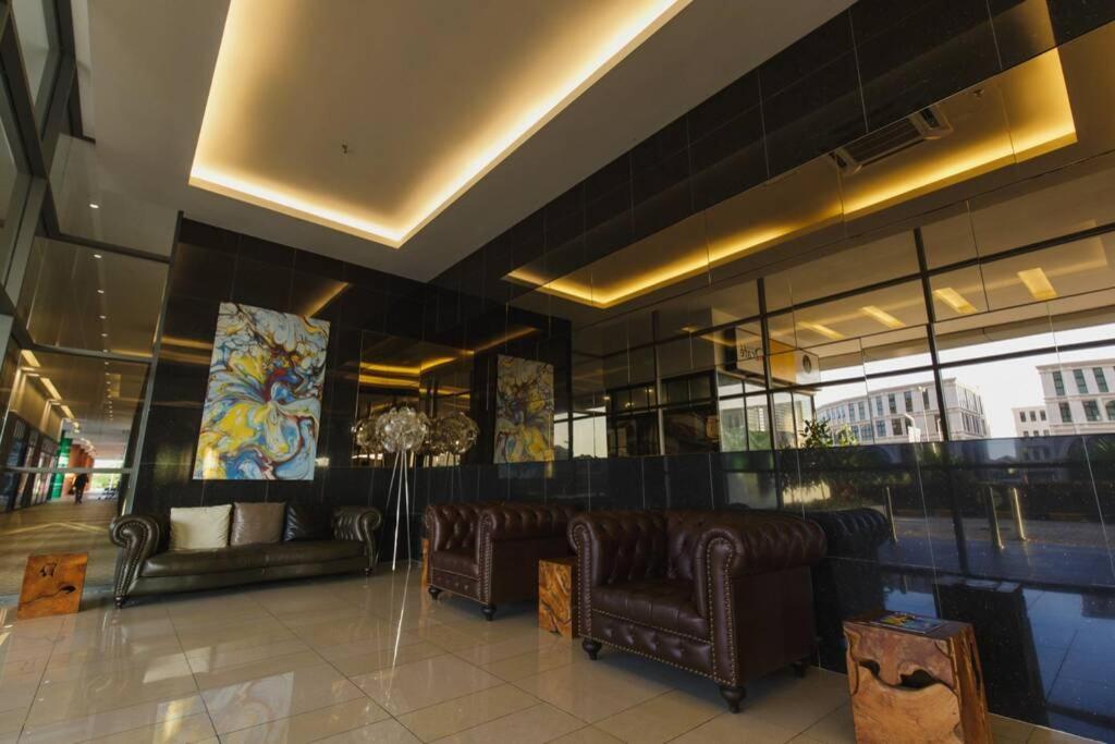 Jazz Suites 1 Vivacity Kuching Eksteriør bilde